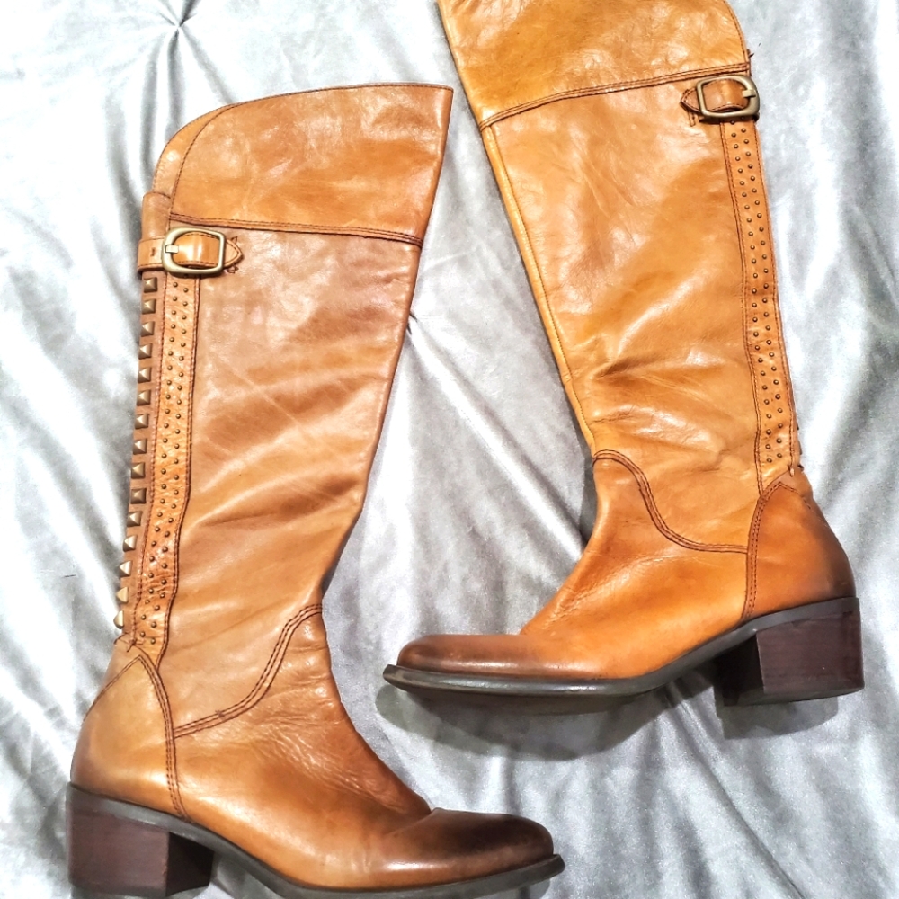 Vince Camuto Boots